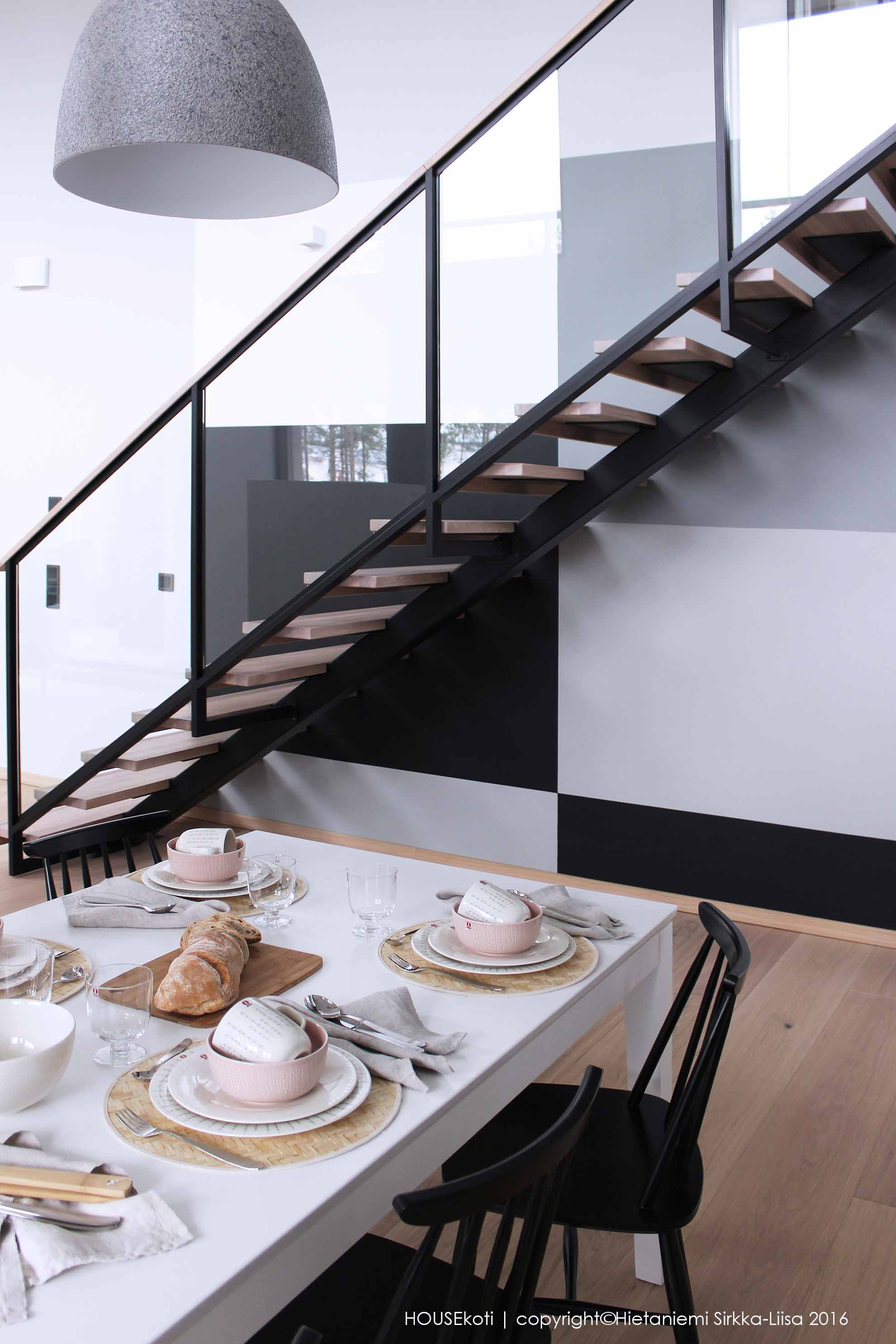 PORTAIKKO_seinämaalaus_2016